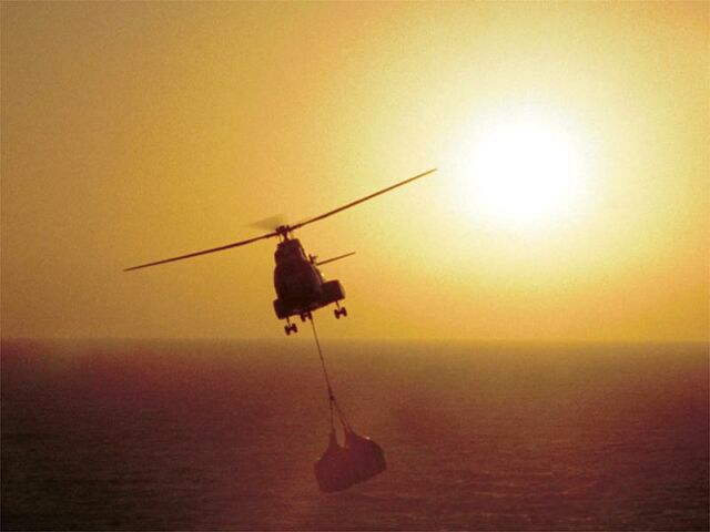 Image: CH-46D Sea Knight Helicopter