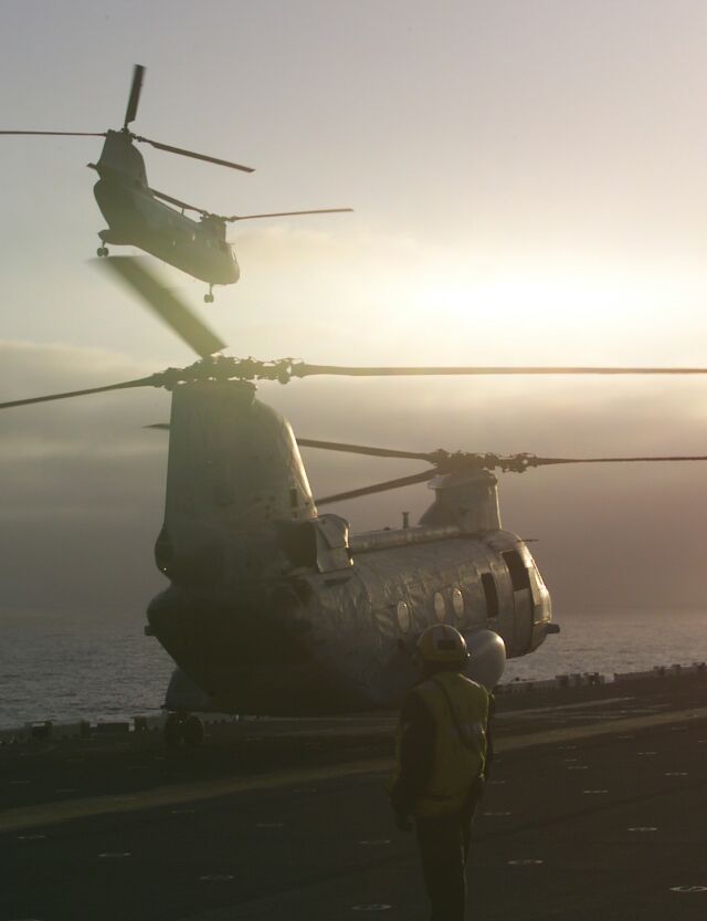 Image: U.S. Navy CH-46 Sea Knight