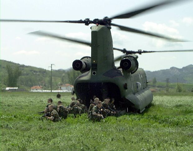 Image: Commandos departing CH-47