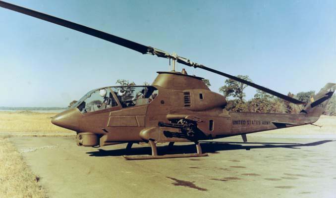 Image: AH-1G Cobra with 20mm gun installed
