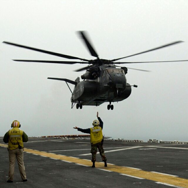 Image: U.S. Navy MH-53 Sea Dragon Helicopter