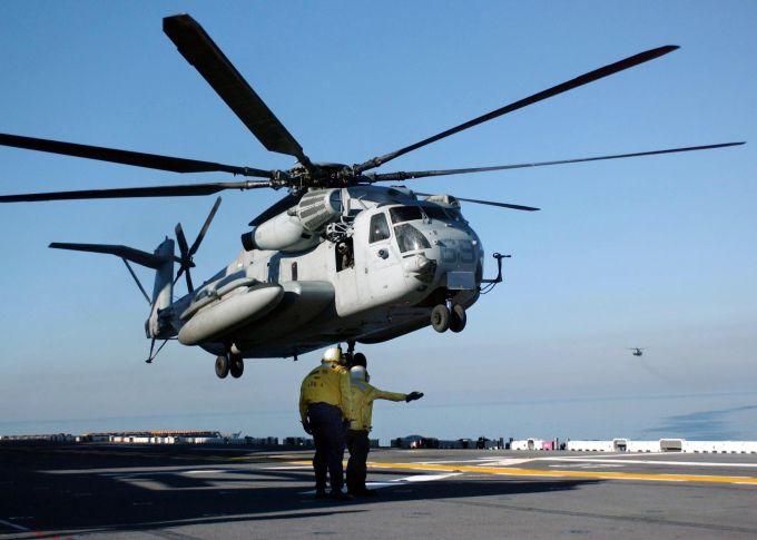 CH-53E “Sea Stallion”